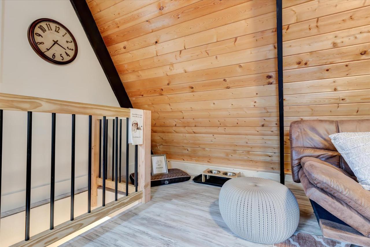 The Pet Friendly Cub Cabin Сивиървил Екстериор снимка
