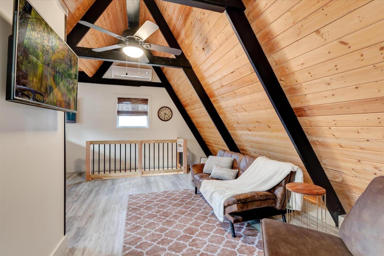The Pet Friendly Cub Cabin Сивиървил Екстериор снимка